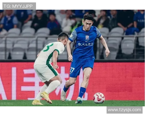 上海绿地申花迎战江苏队争夺胜利全力以赴展现球队实力与拼搏精神 上海绿地申花迎战江苏队争夺胜利全力以赴展现球队实力与拼搏精神