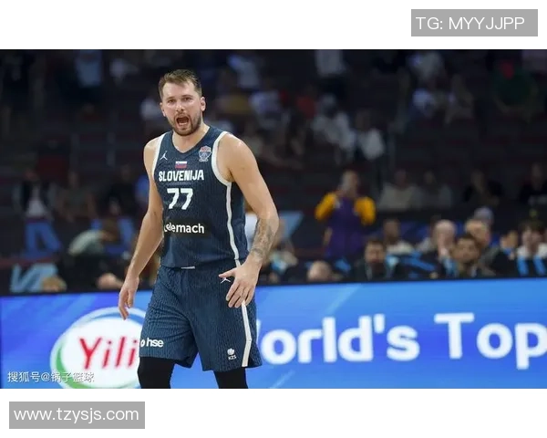 东契奇狂砍73分刷新现役最高分记录独行侠成功终结太阳11连胜势头 东契奇狂砍73分刷新现役最高分记录独行侠成功终结太阳11连胜势头