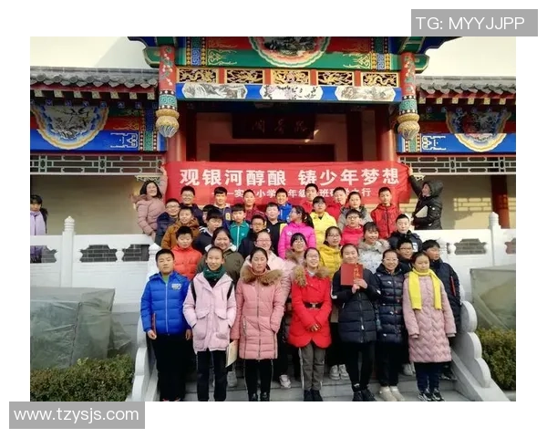 刘泽一的成长之路:从少年梦想到职场精英的蜕变与奋斗 刘泽一的成长之路:从少年梦想到职场精英的蜕变与奋斗