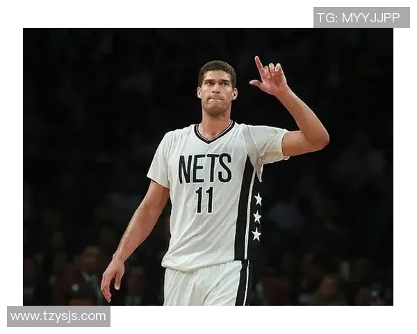 布鲁克洛佩斯:从篮球场上的巨人到全能战士的华丽转身 布鲁克洛佩斯:从篮球场上的巨人到全能战士的华丽转身